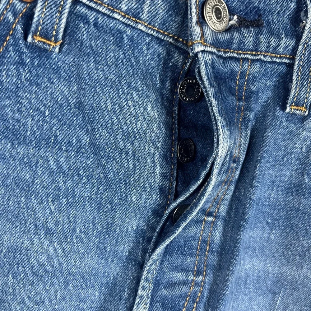 Levi's 501 Original Jeans Womens 27 Medium Wash Distressed Button Fly Straight